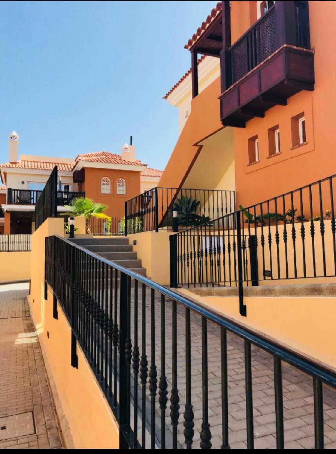 Апартаменты Selena Luxury Monte Carrera Ла-Плайя-де-Арнегин Экстерьер фото